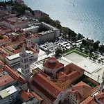 Aurora Apartamento *