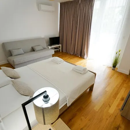 Aurora Apartman Zára