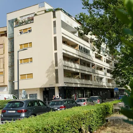Aurora Apartman Zára