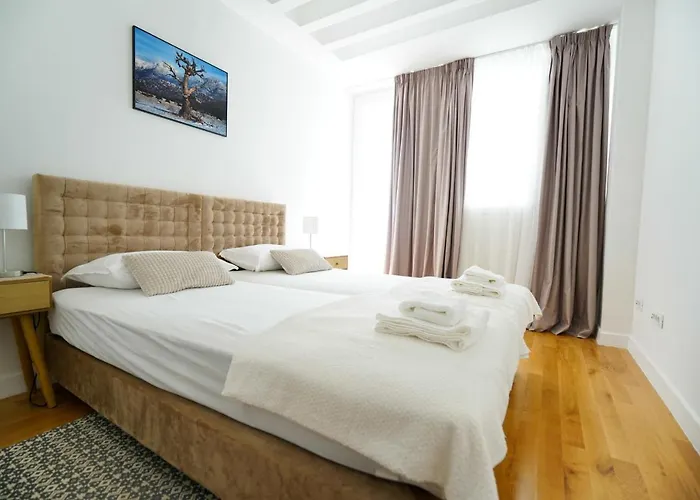 Apartament Aurora *