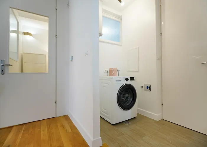 Aurora Διαμέρισμα *