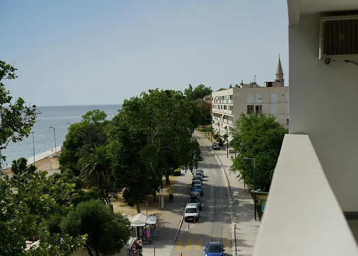 Aurora Διαμέρισμα *