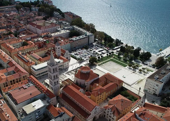 Aurora Διαμέρισμα *