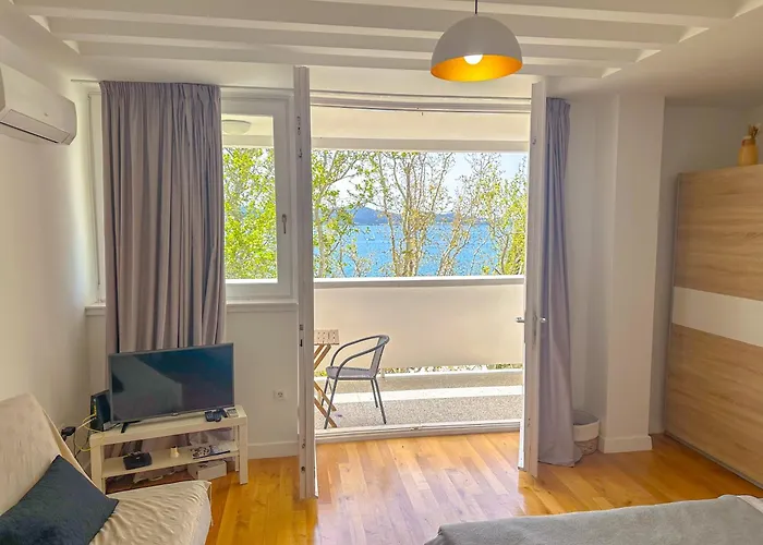 Aurora Apartament *